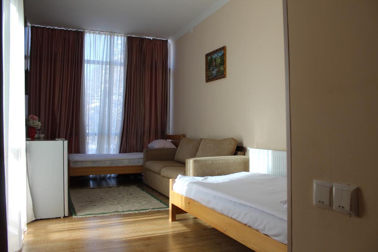 Guest House Borjomi Exterior foto