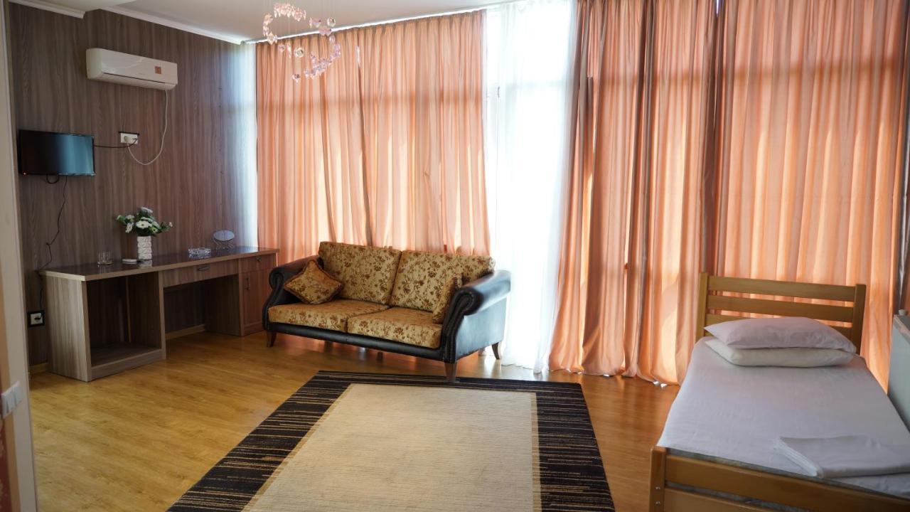 Guest House Borjomi Exterior foto